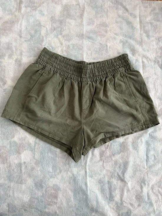 Aerie Babewatch High Waist Pull On Short, Green Khaki, Woman’s XL - Picture 1 of 7